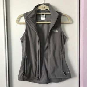 Northface gray fleece sleeveless vest